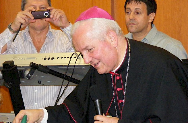 Srečanje z škofom Franjom Komarico