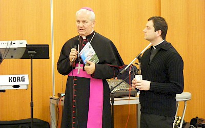 Srečanje z škofom Franjom Komarico